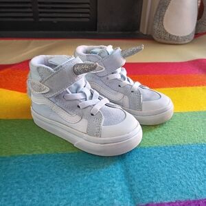 Vans 5.5 Unicorn High Top Skater Shoes